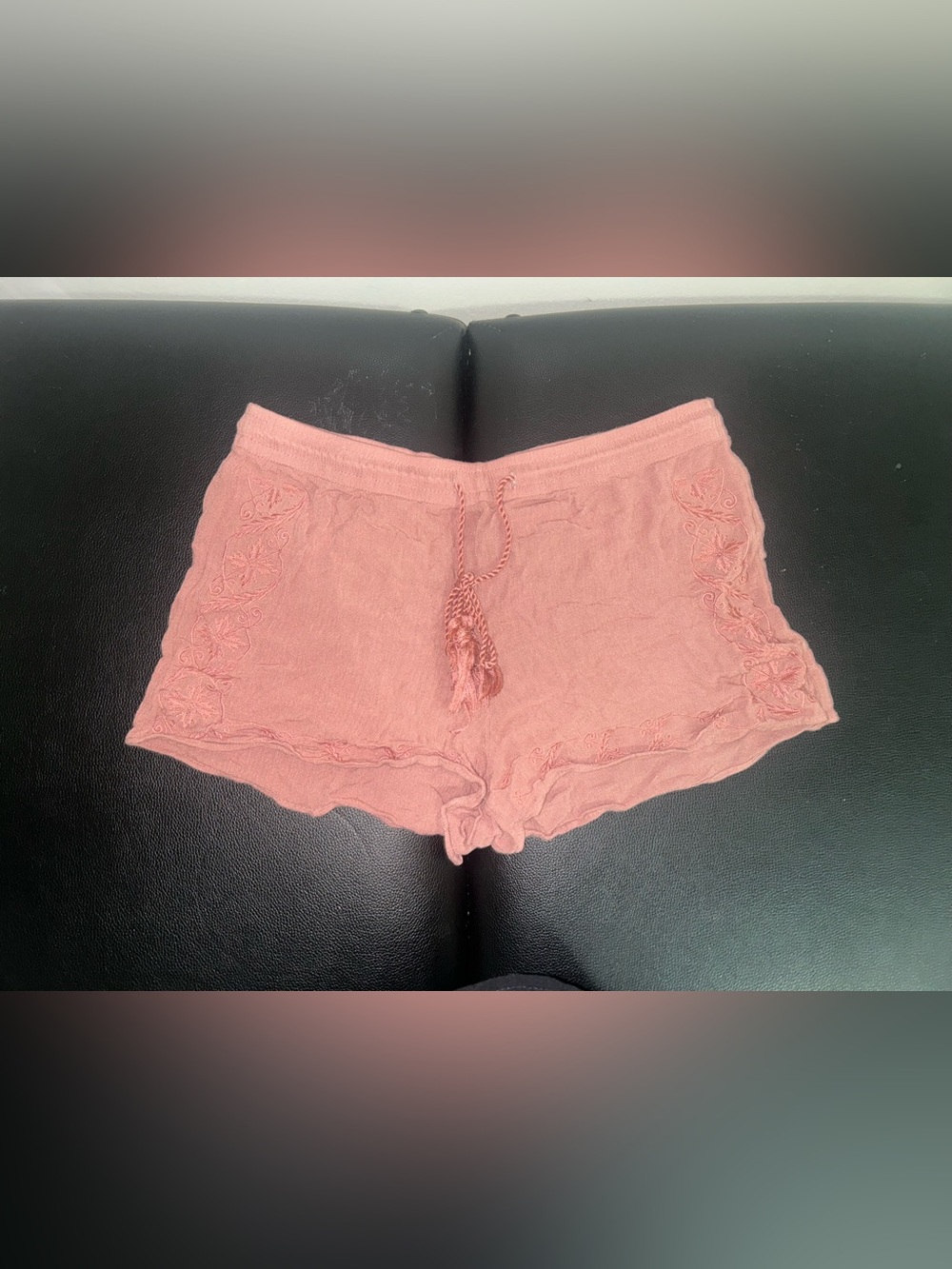 Women’s Pink Crochet-Trim Lounge Shorts